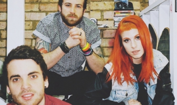 paramore35mmbclement-03.jpg